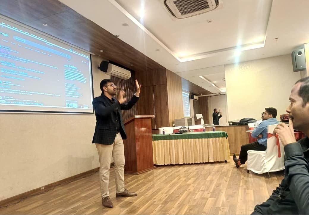 Viren Gajjar demonstrating AI tools live during a corporate training session